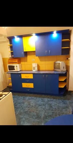 Calea Bucuresti 3 camere AN 1989
