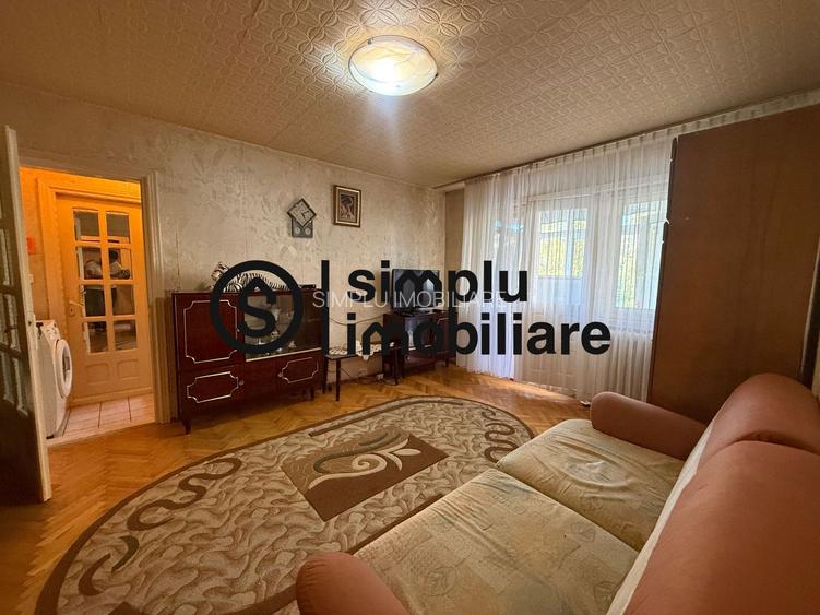 Apartament 3 camere semidecomandat et 2/4 - 3