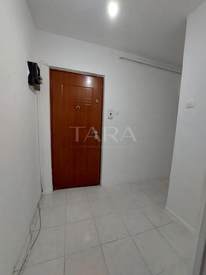Apartament 2 camere renovat, etaj intermediar, Mănăștur.