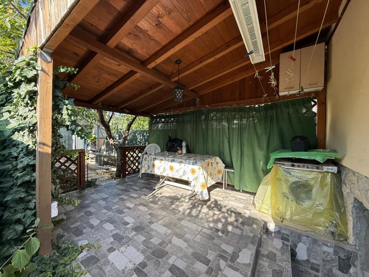 E3- CASA LA SOL BCA, 3 camere, foisor, curte, centrala gaz
