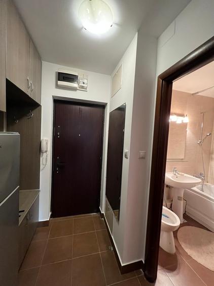 Str. Turda nr. 104 aproape de metrou Crangasi, acces spre Piata Presei