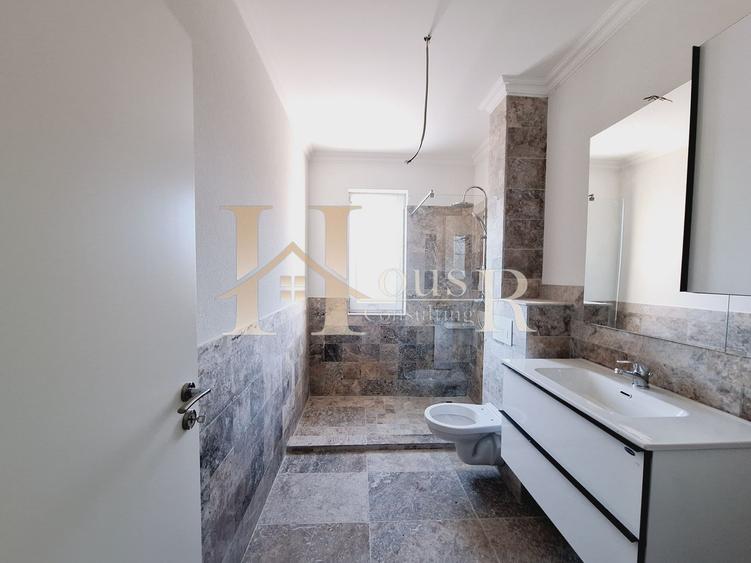 BLOC FINALIZAT TIP VILA. STRADA ASFALTATA. GRADINA PRIVATA.