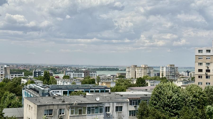 Penthouse UNIC 204 mp totali in Tomis Nord Constanta mobilat si utilat