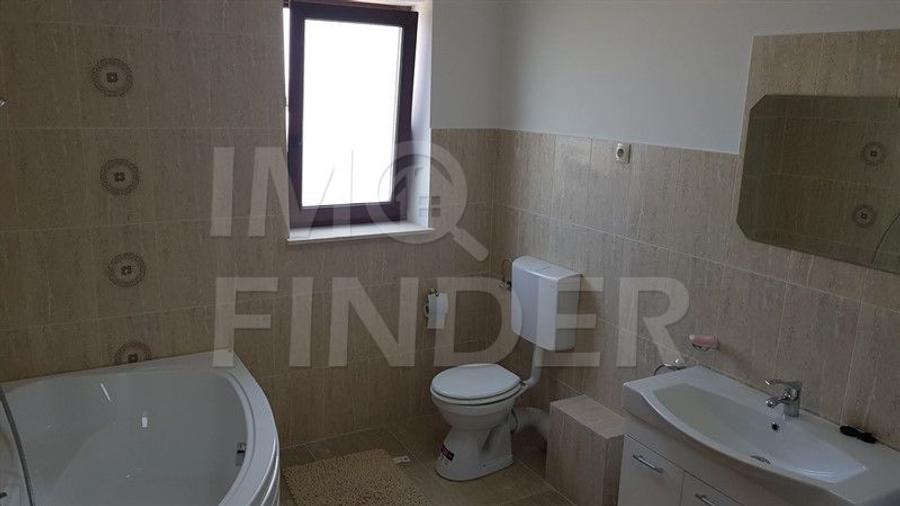 Inchiriere casa tip duplex in zona Europa