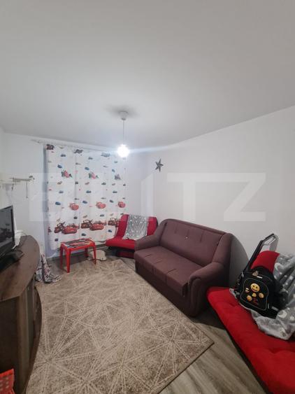 Casa tip duplex, 5 camere, 249 mp de teren, zona Terra