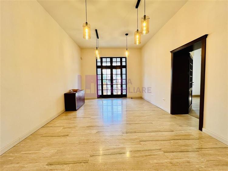 Spatiu de birouri | zona centrala, Noica | 150 mp | Office building | parcare