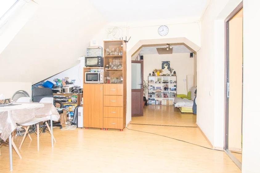 Apartament 4 camere in casa zona Central