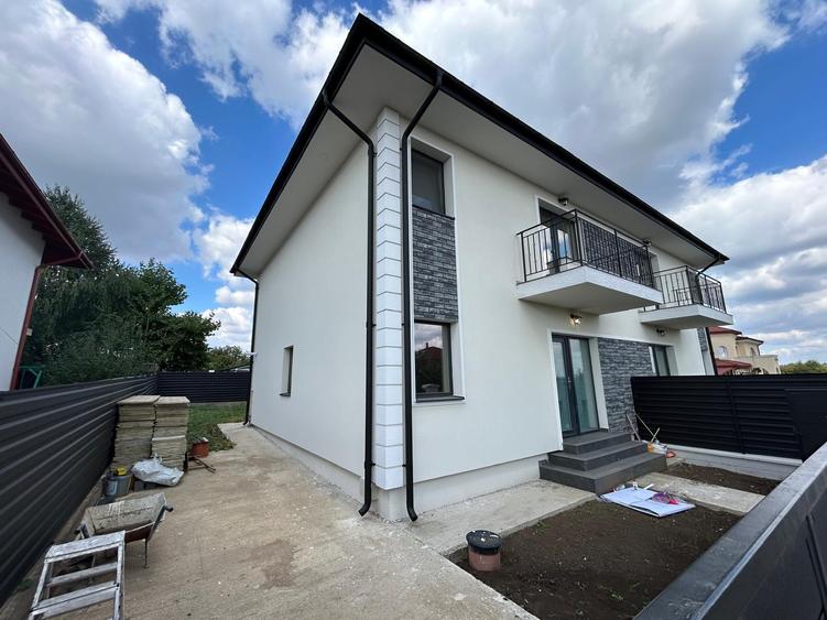 DUPLEX 4 CAMERE, 2 BAI , 250 MP TEREN - NICOLINA, TUDOR NECULAI