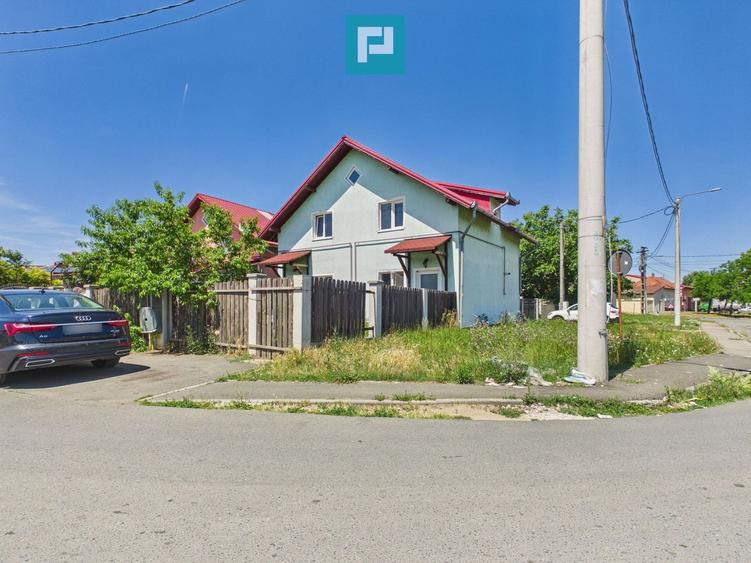 Două duplexuri cu 6 camere, 114mp, zona Confecții