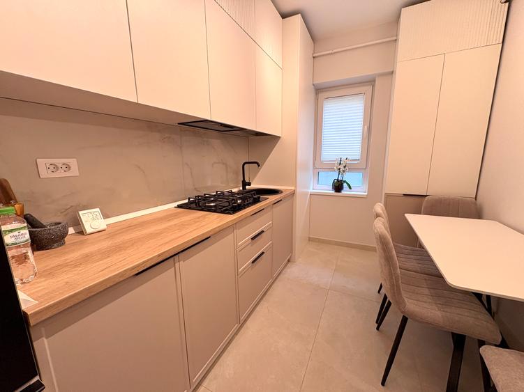 Comision 0% - Apartament cu 2 Camere, Decomandat - Pacurari