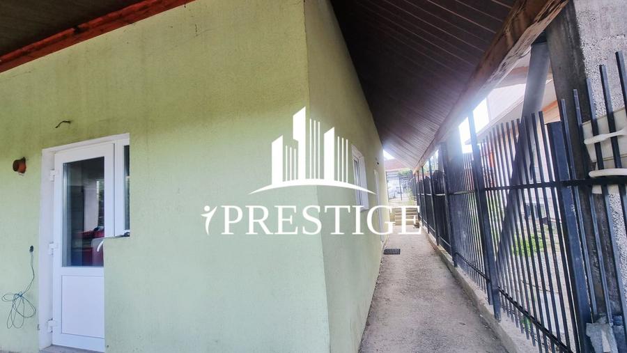 CASĂ DE VÂNZARE ÎN POPLACA | 4 CAMERE | 200 MP UTILI | TEREN 500 MP