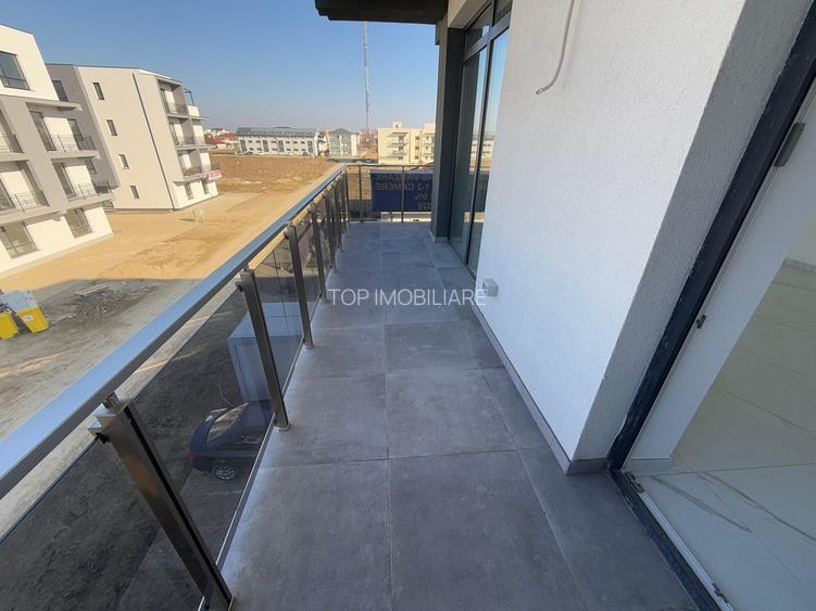 DIRECT PROPRIETAR  -APARTAMENT CU DOUA CAMERE SI TERSA DE 18 MP - 14