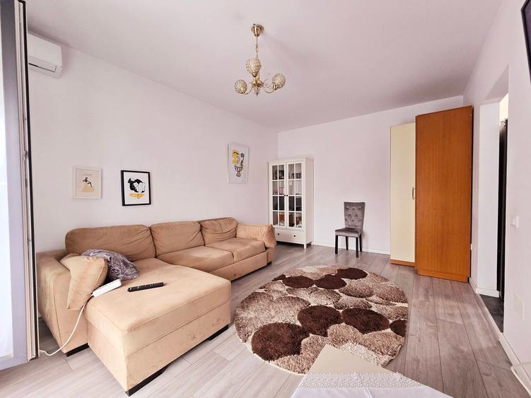 Apartament 2 Camere mobilat + parcare, Strada Piersicului