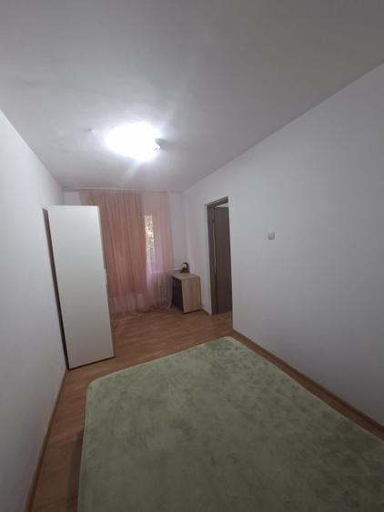 Apartament 2 camere, 32 mp, zona Valea Roșie