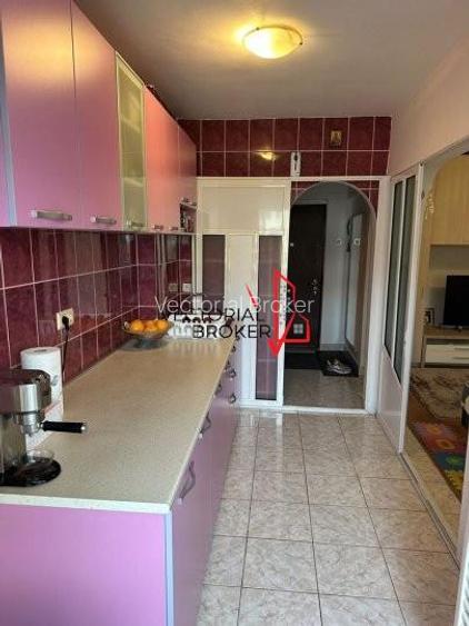 2 camere semidecomandate, et.7, 50mp, renovat, mobilat, Basarabia- Campia Libert - 4