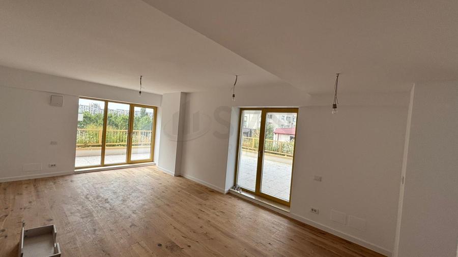 REA1018703 Apartmament modern 3 camere cu gradina proprie I Zona Unirii