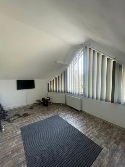 Casă individuală 200 mp, teren 4.5 ari, zona Vasile Alecsandri