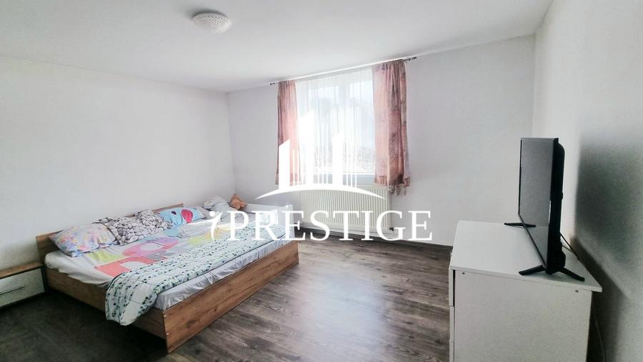 CASĂ DE VÂNZARE ÎN POPLACA | 4 CAMERE | 200 MP UTILI | TEREN 500 MP