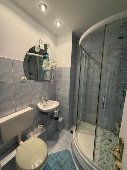 Apartament 4 camere. etj 2,  Radauti