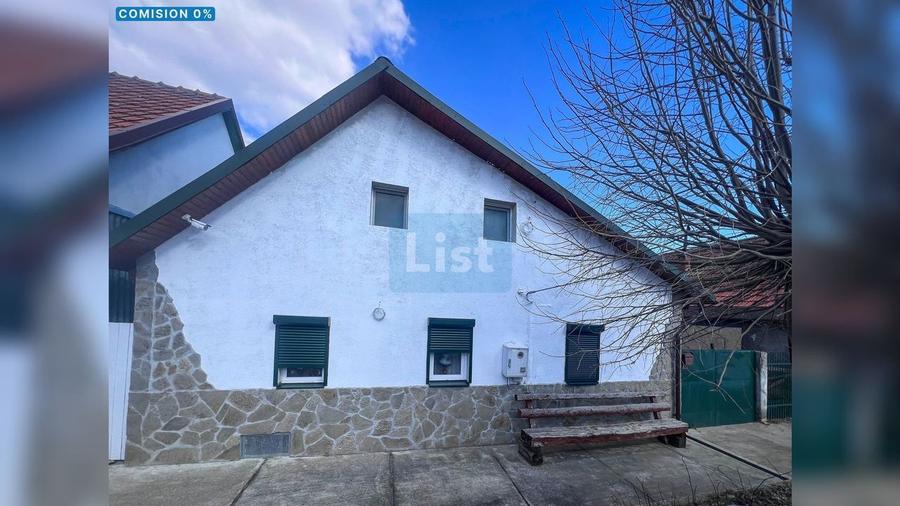 🏡 Casă Tradițională din Cărămidă Arsă – Gărâna, Județul Caraș-Severin