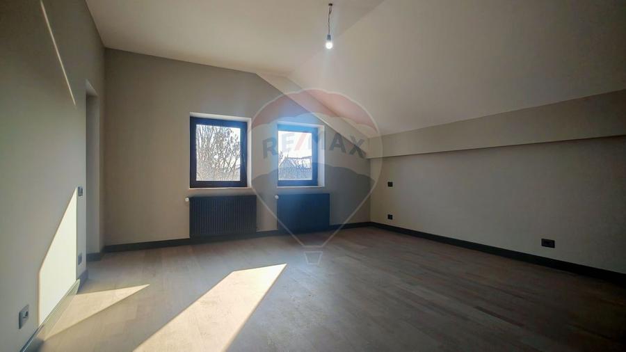 Vila cu 4 camere de vanzare I Corbeanca I Laguna Albastra