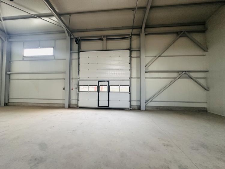 Hala industriala nouă, 386 mp, teren 900 mp, Domnești-Centura