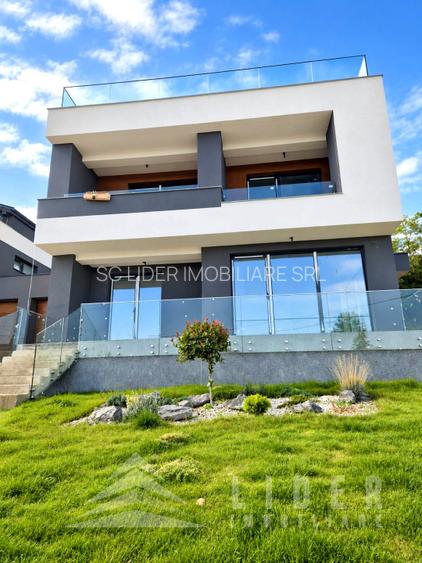 Casa de vânzare în Feleacu | 5 camere, terasă de 95 mp cu jacuzzi