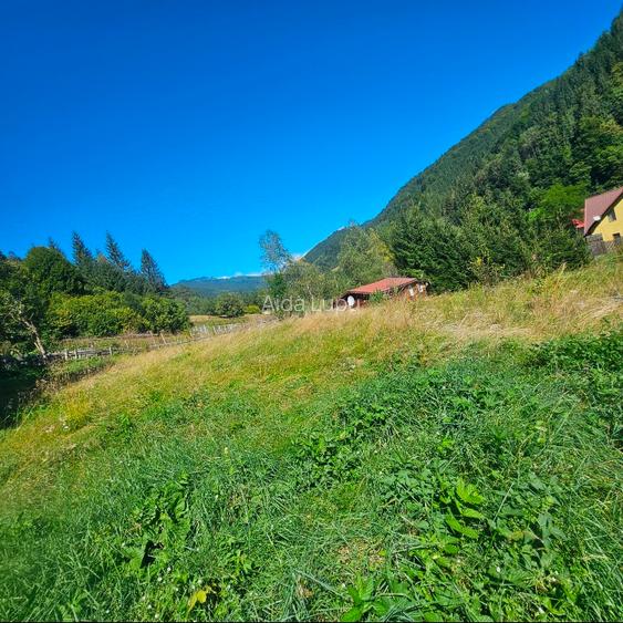 Teren intravilan 852 mp în Săticul de Jos Arges–vedere spre Piatra Craiului - 2