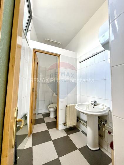 Spațiu comercial de închiriat - CENTRAL - 4