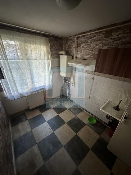 Apartament 3 camere Tractorul