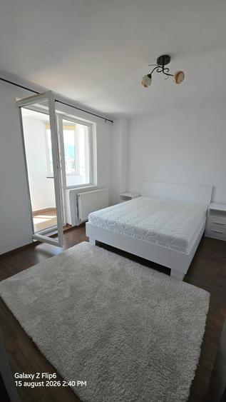 Vand apartament 2 camere decomandat in Deva, zona 22 Decembrie,