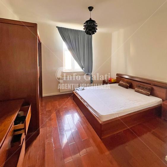 | Vila D+P+1, 320 mp | Teren: 1120 mp | Bld. George Cosbuc |