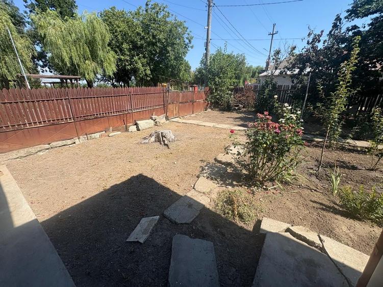 Casă 90 mp + teren 826 mp, lângă parc și lac – Fundeni