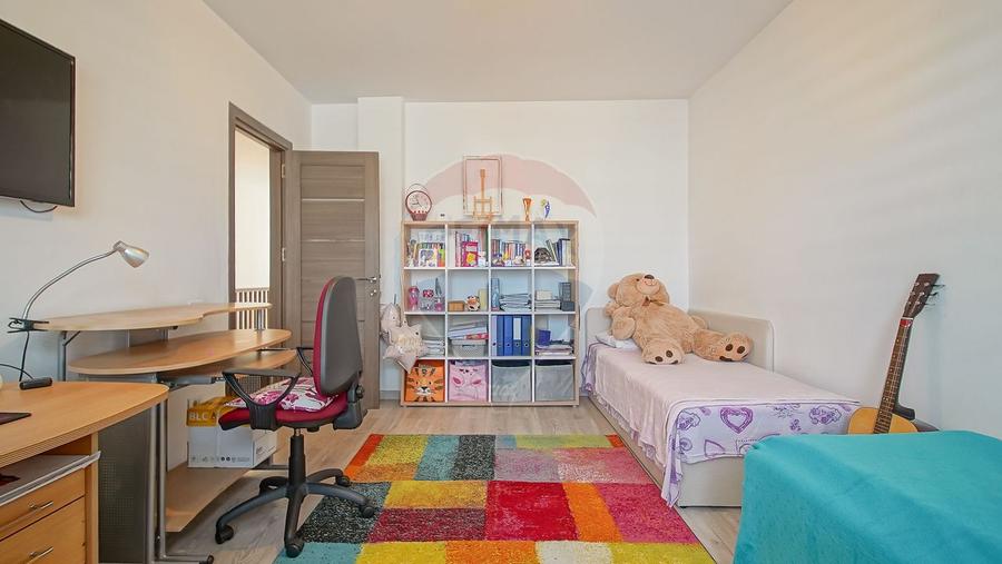 Casă / Vilă cu 3 camere de vânzare