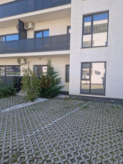 Prima inchiriere| 2 camere| zona Mehala/ Torontalului| loc de parcare| balcon