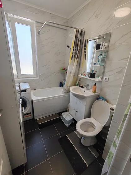 Apartament 3 camere Floresti Str Teilor bloc NOU