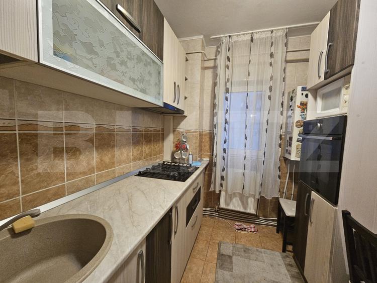 Apartament 2 camere, etaj intermediar, 53 mp, zona Zimbru