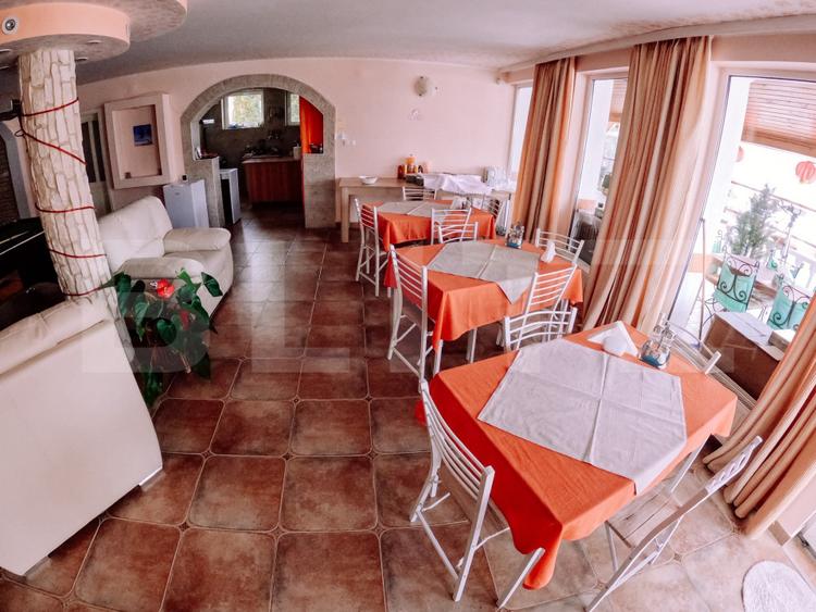 Proprietate de vanzare, 370 mp, zona Ivanesti