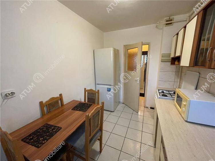 Apartament 3 camere si balcon in zona Ciresica din Sibiu