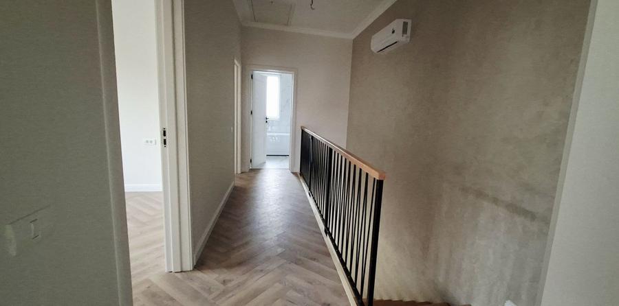Duplex cu 4 camere - Parcul central Dumbravita