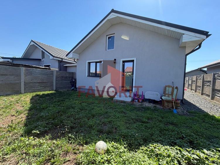 Comision 0 Cumparator| Duplex | Toate utilitatile | Asfalt | Mobilat|