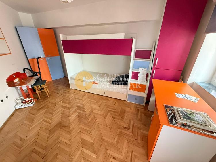 3 camere+ 2 Bai - Renovat- Utilat/Mobilat - Etaj Intermediar - Zona Dacia - 4