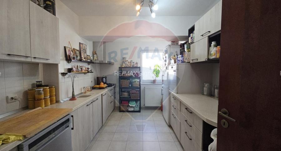 De Vanzare apartament 3 camere Confor City - 6