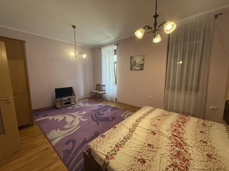 Apartament spatios cu o camera, 40 mp utili, parter - Traian