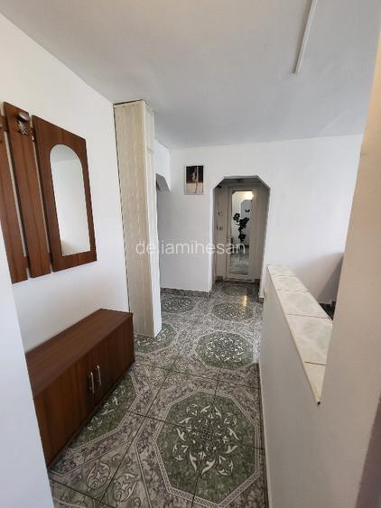 Apartament 4 camere de vanzare - 8