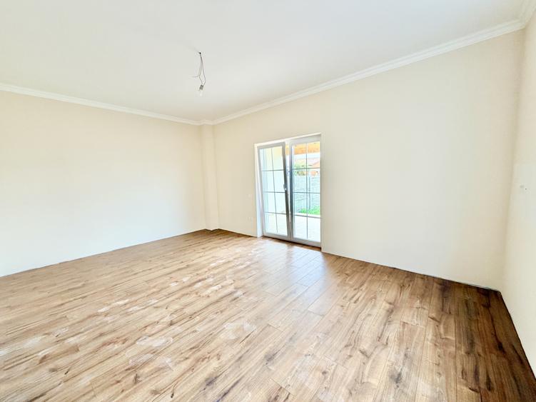 Duplex premium cu 5 camere si 3 bai - Zid dublu - Mosnita