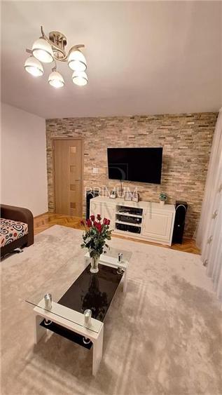 COMPLEX STUDENTESC | 4 CAM | ET.1 | RENOVAT | 2 BAI | 2 BALCOANE | ANVELOPAT | D - 11