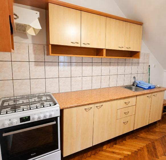 Inchiriere apartament 2 camere la casă, Schei – zona Piața Unirii - 3