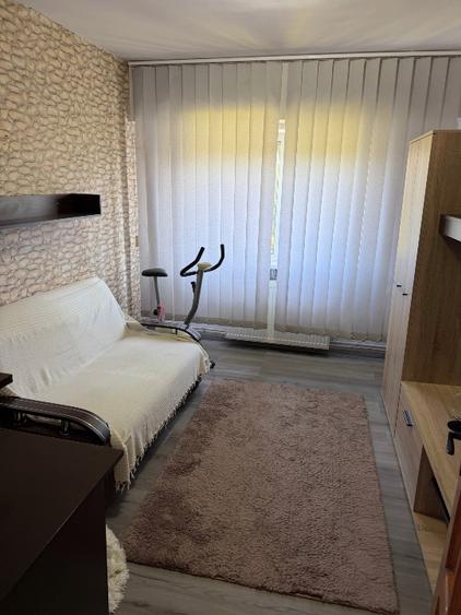 Apartament 3 camere, Faleză Nord – zona Reyna | Direct proprietar