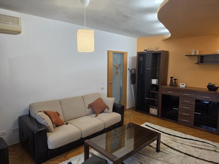 Inchiriere 2 camere decomandat metrou Dristor 2
